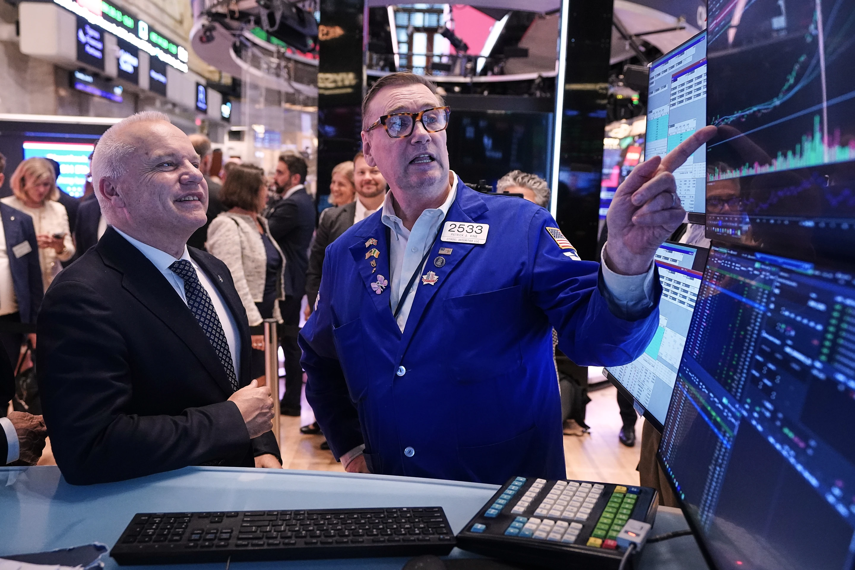 AI companies stabilize after rout and oil continues slide as Trump threatens major drillers.