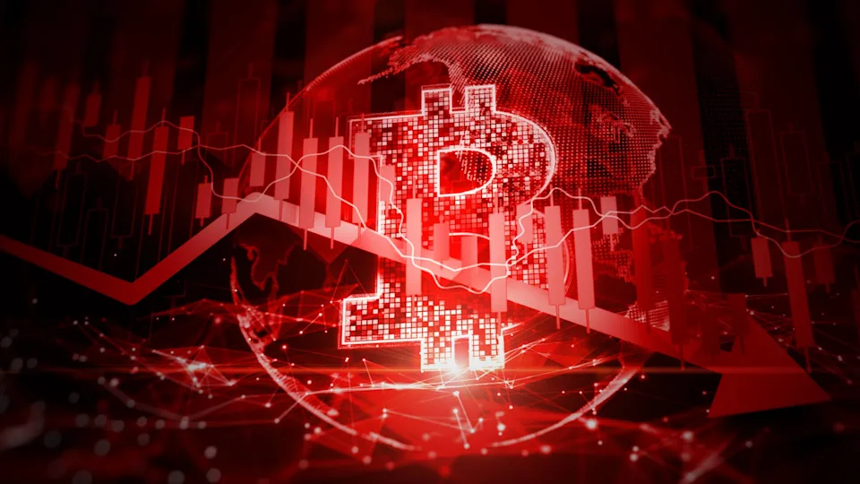 Economist warns Bitcoin bulls not to get their hopes up.