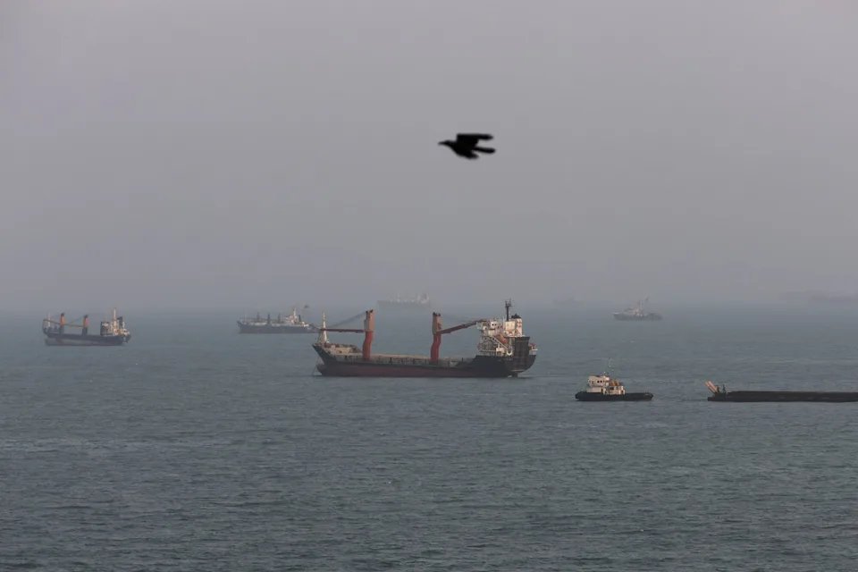 Goldman Says Hormuz Oil Flows at Two-Thirds of Pre-War Levels.