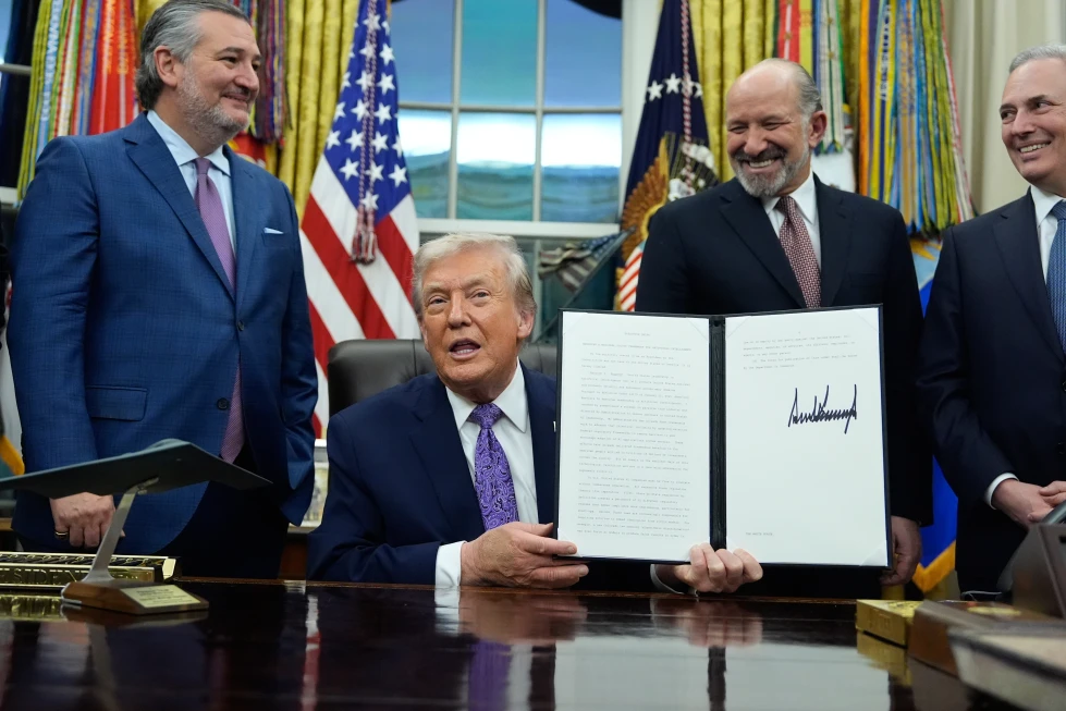 Trump filing shows he took in about $1.2 billion from crypto businesses last year.