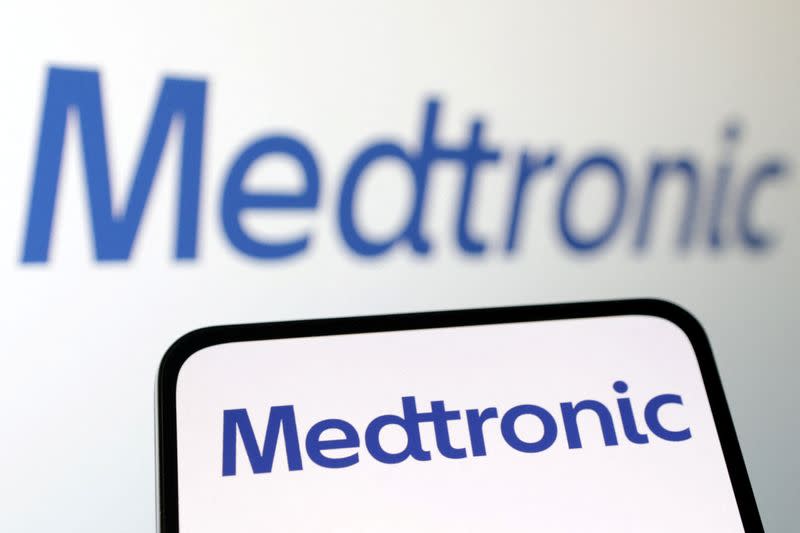 Medtronic beats quarterly estimates on robust demand for heart devices.