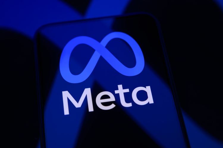 CoreWeave Stock Looks to Extend Gains on Expanded Meta Data Center Deal.