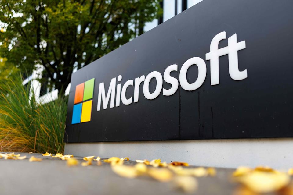 Microsoft Reports Earnings This Week: Here
