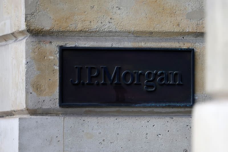 JPMorgan lifts yuan forecast on easing tariff risks, de-dollarisation trend.