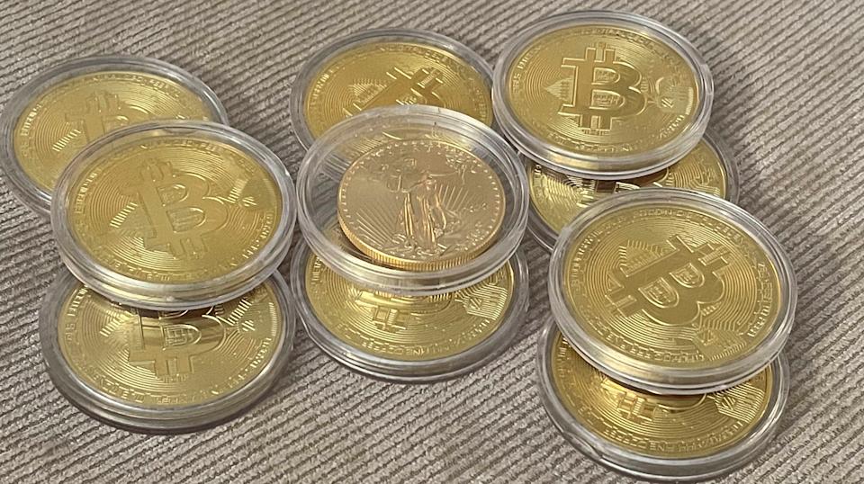 Bitcoin breaks above $92,000: 