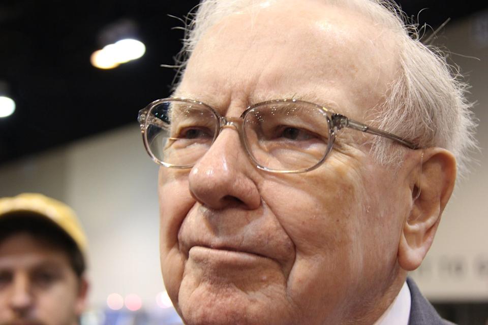 Warren Buffett Went Out With a Bang by Selling 50% of His Bank of America Stake and Piling Into One of the Hottest Oil Stocks on Wall Street.