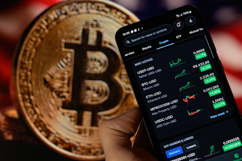 Bitcoin hovers near $70,000 as analyst calls sell-off 