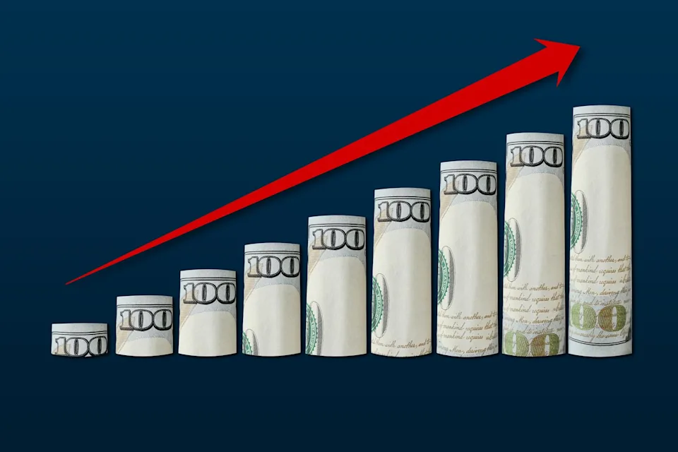 3 High-Yield Energy Stocks Worth Buying for the Income -- and Holding for the Gains.