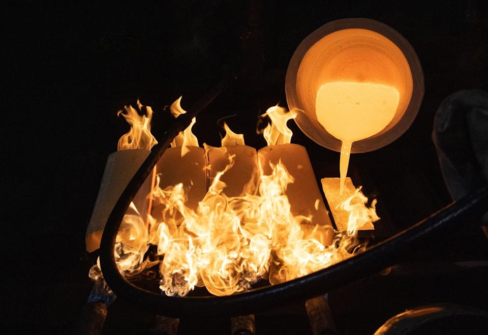 Gold, Silver Jump as Venezuela Tensions Add to Geopolitical Risk.