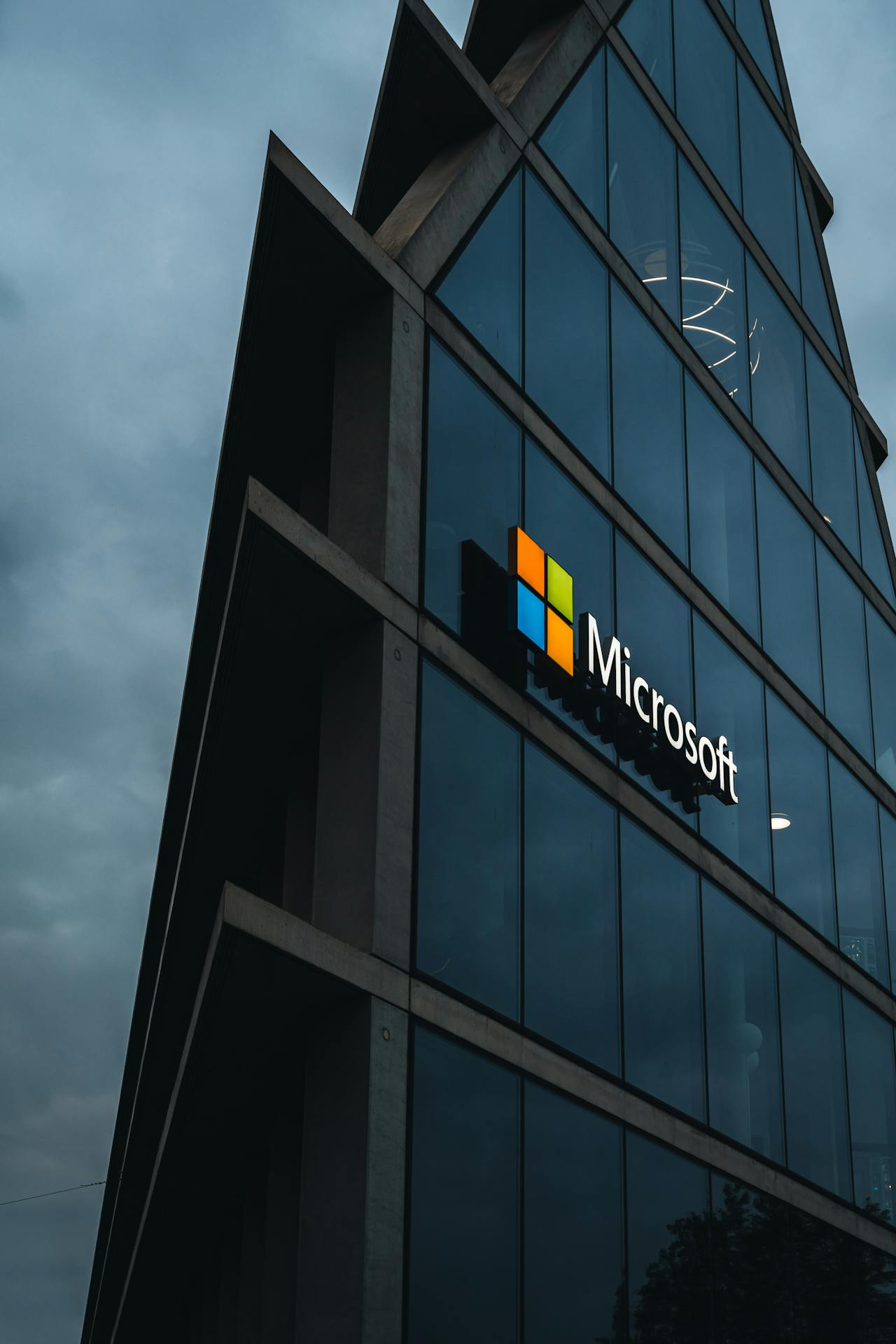 Microsoft beats Q3 earnings estimates on top and bottom line on strong cloud bookings.