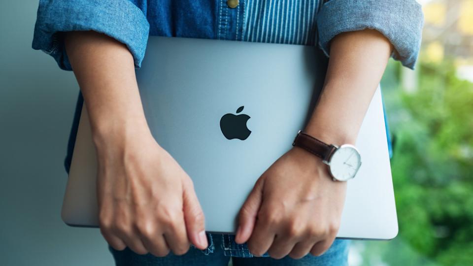 Bank of America resets Apple stock forecast.